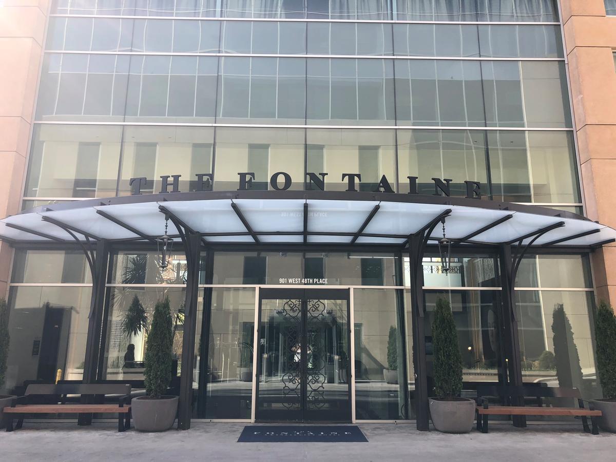 The Fontaine Hotell Kansas City Exteriör bild